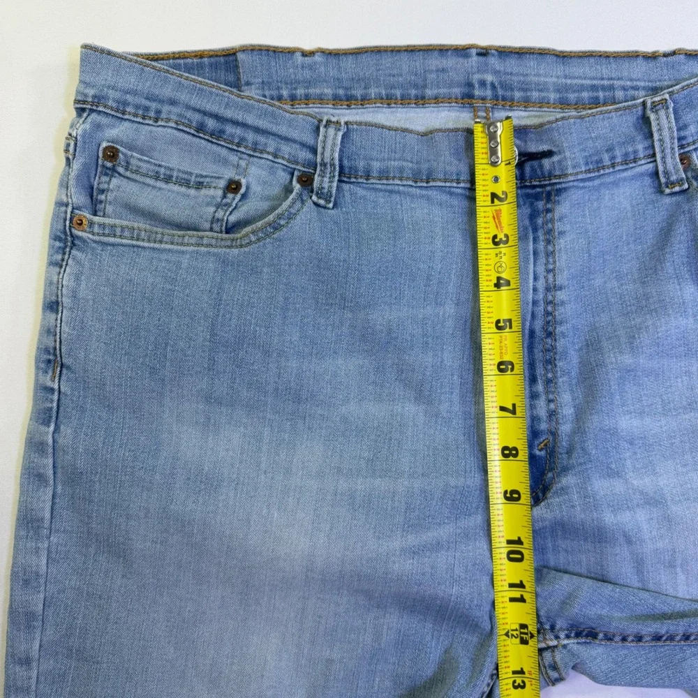 Levis‎ 541 Athletic Taper Jeans Mens 40x24 Light Wash Blue Denim Stretch Short
